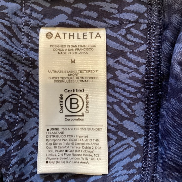 Athleta Ultimate Stash II Textured 7” Shorts Athletic Biker Medium - Picture 6 of 11